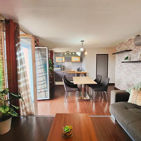 Cocoon'inn Бланьяк